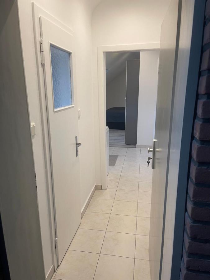 25 Qm Ferienwohnung Neuss Furth Εξωτερικό φωτογραφία