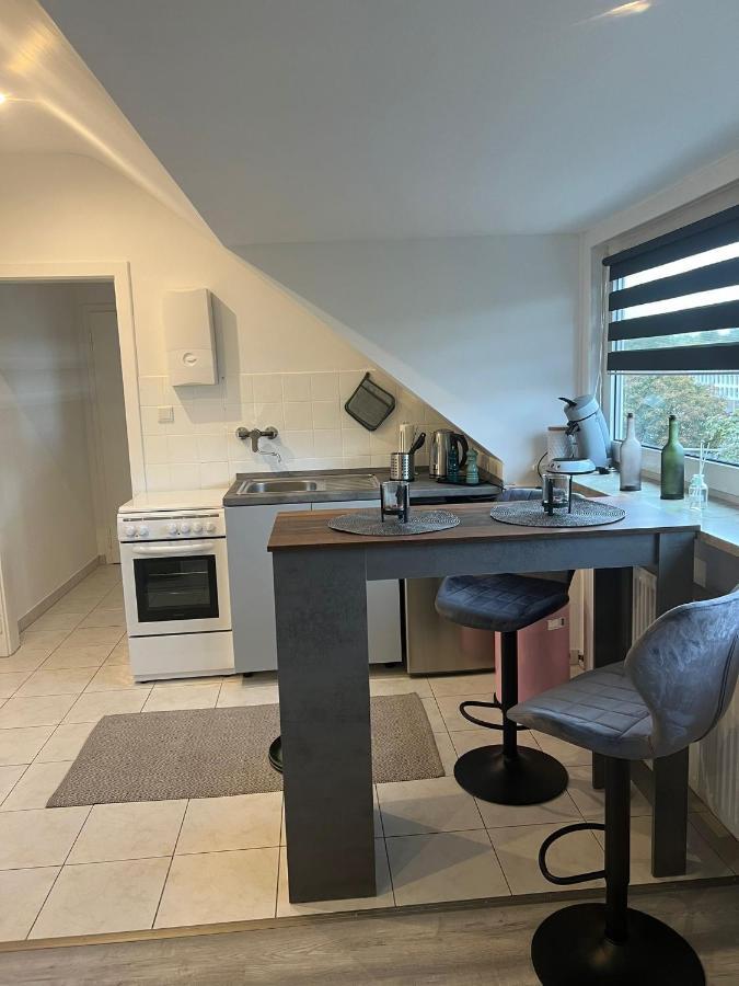 25 Qm Ferienwohnung Neuss Furth Εξωτερικό φωτογραφία