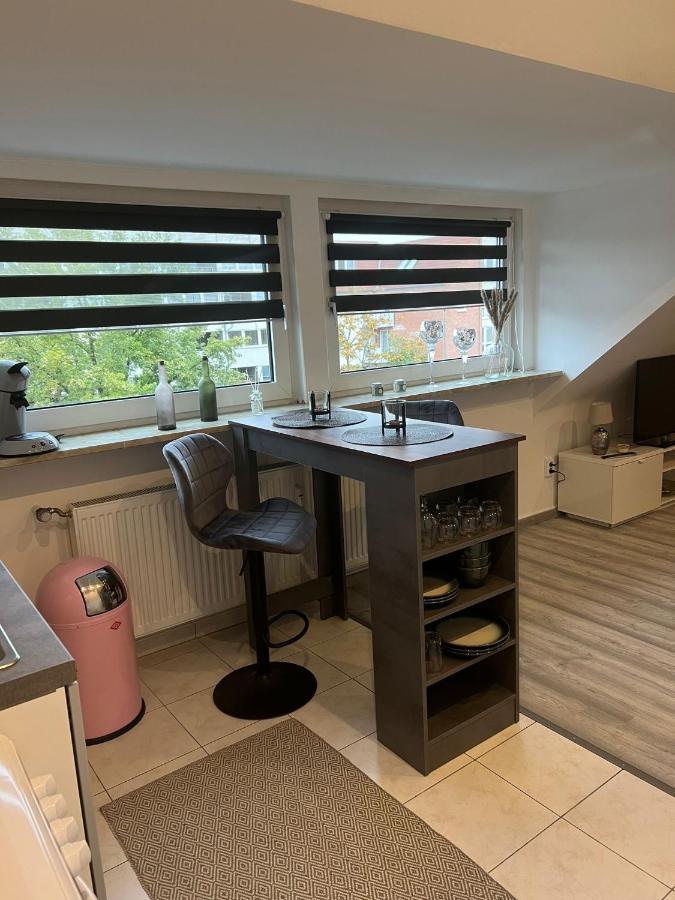 25 Qm Ferienwohnung Neuss Furth Εξωτερικό φωτογραφία